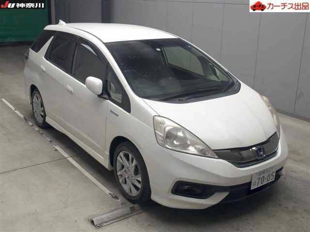 6708 HONDA FIT SHUTTLE GP2 2013 г. (JU Kanagawa)